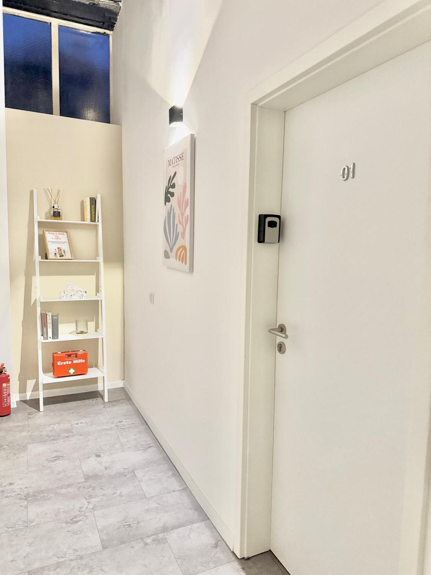 Heaven Homes - Doppelzimmer Mit Eigenem Bad Düsseldorf Eksteriør bilde
